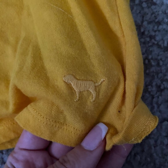 yellow pink vs tee - Picture 2 of 3